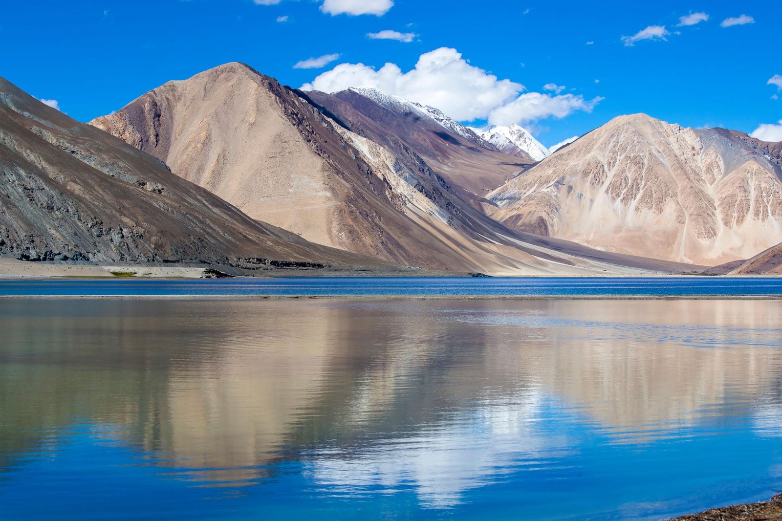 Delhi to Leh Ladakh Tour